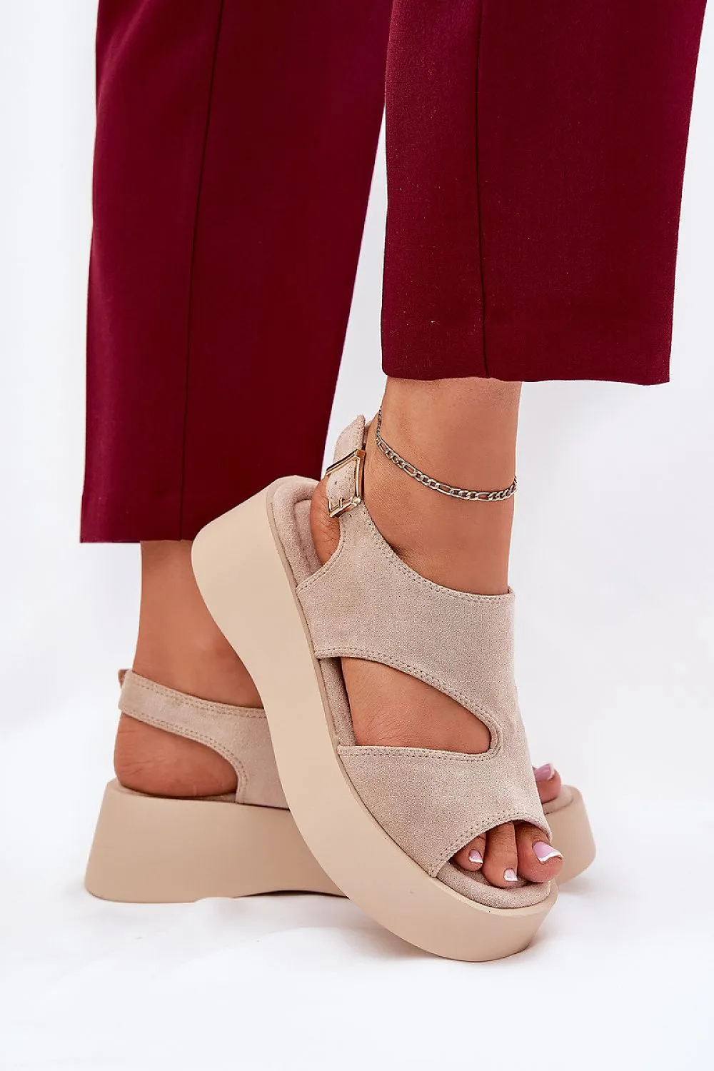 Buskin model 209900 Step in style