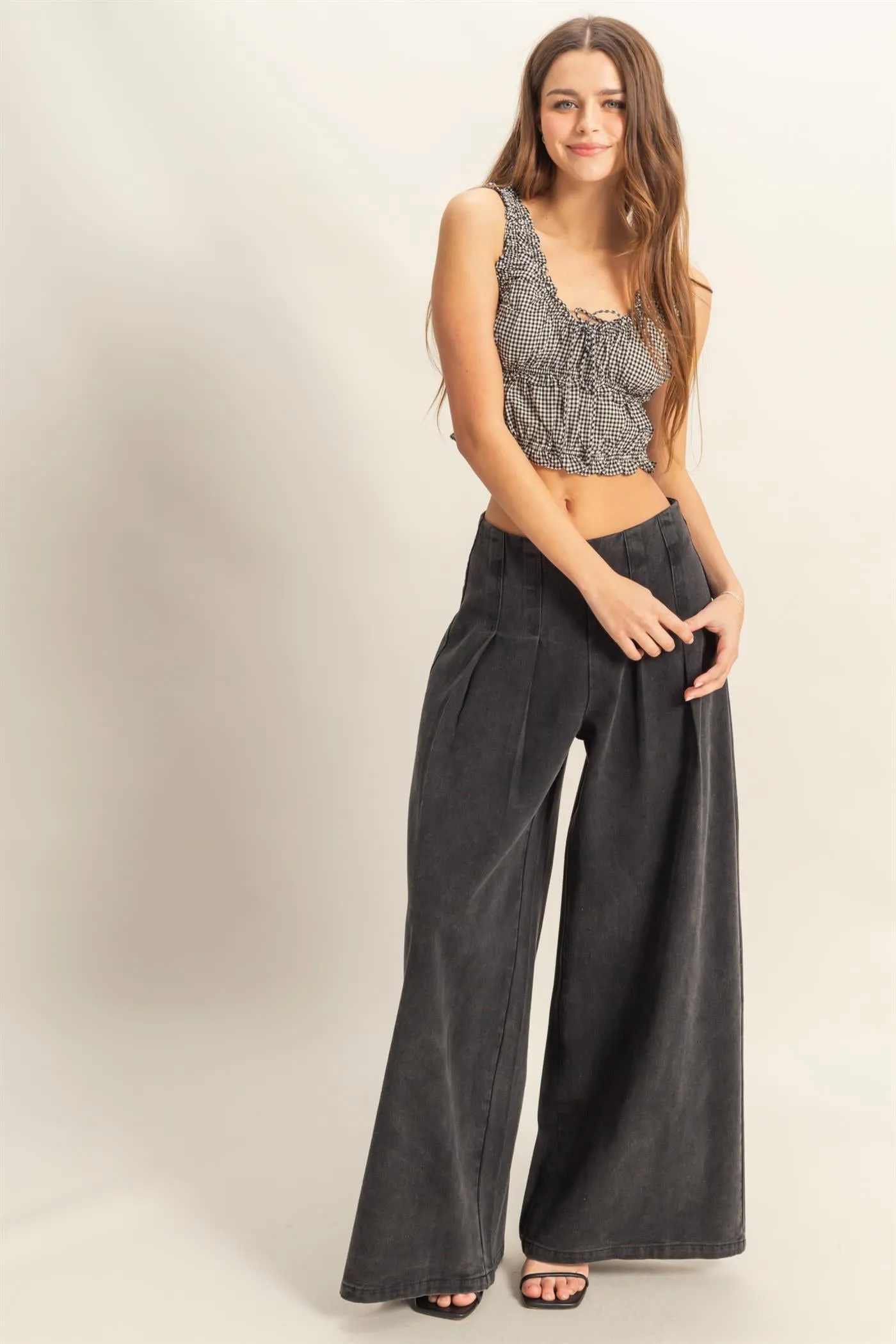 HF25A421-Washed Denim Pleated Wide Leg Pants