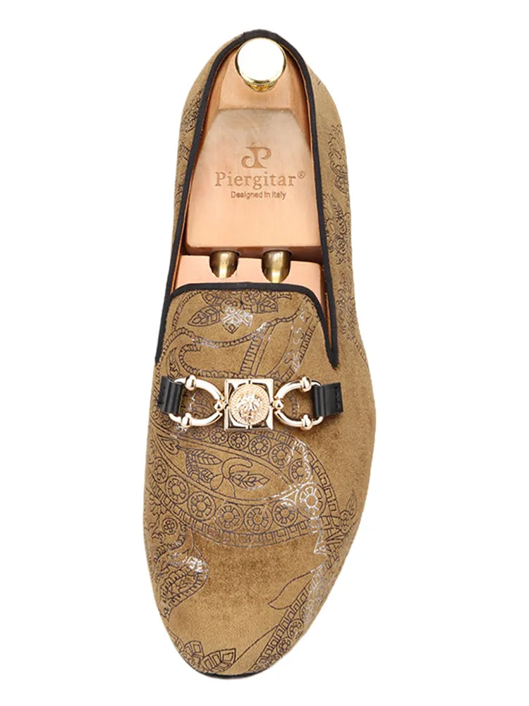 Imported golden totem velvet men's slip-on loafers British style wedding party metal buckle formal smoking shoes