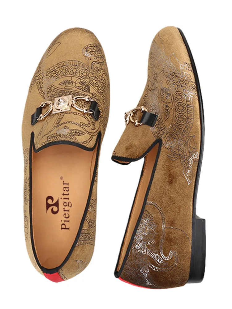 Imported golden totem velvet men's slip-on loafers British style wedding party metal buckle formal smoking shoes