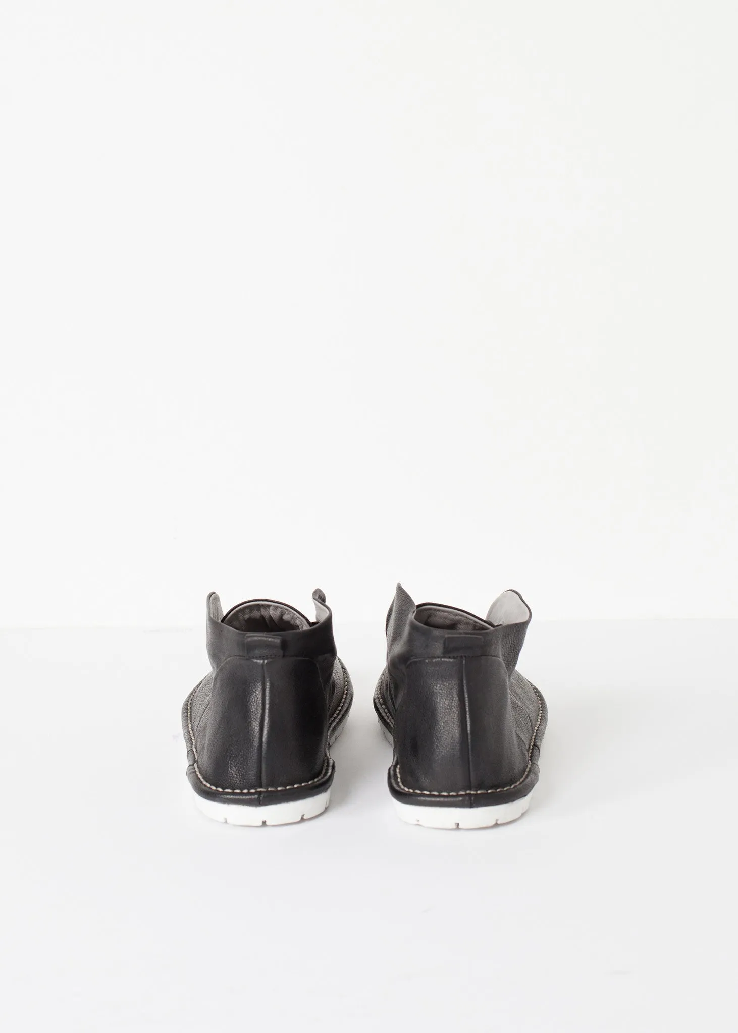 Laceless Sneaker - Fashionable Choice