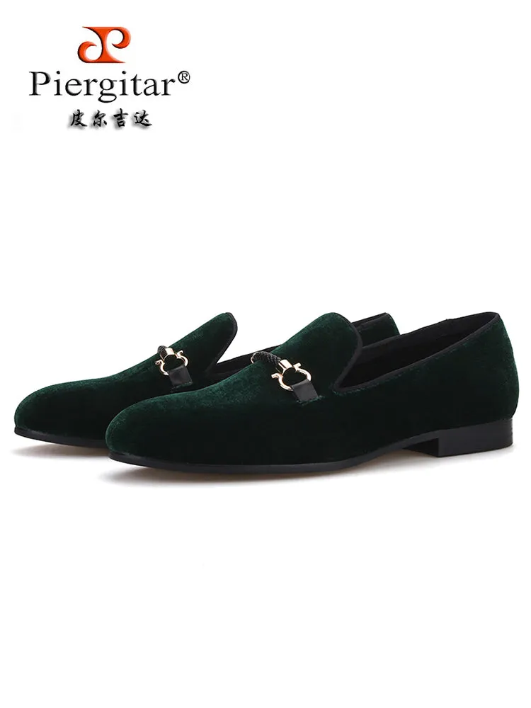New dark green velvet loafers for men European and American style big-name metal buckle men's loafers slip-on casual shoes