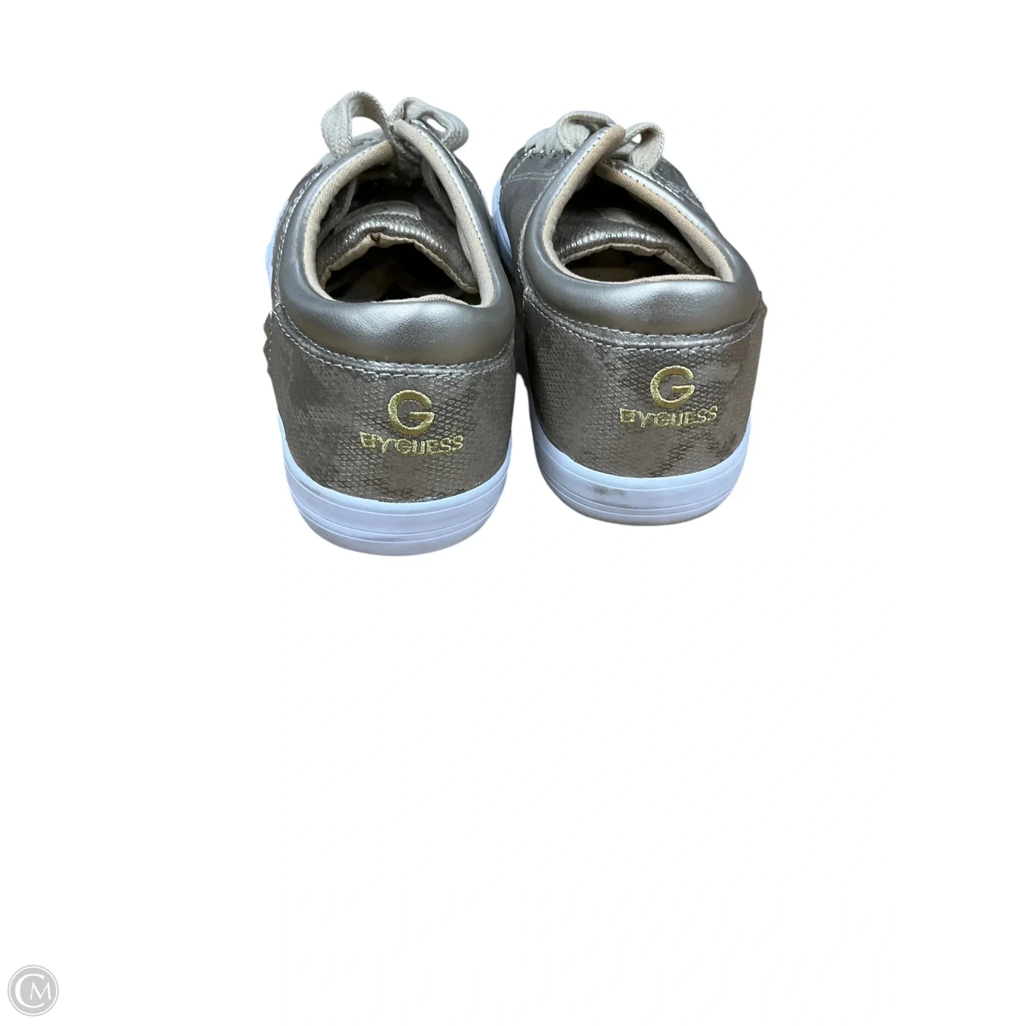 Shoes Sneakers By Guess In Gold, Size: 8